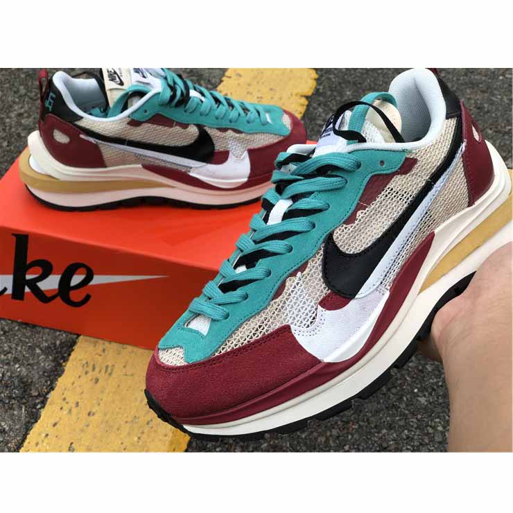 Nike x Sacai Ldv Waffle Sneakers - DopestKickz