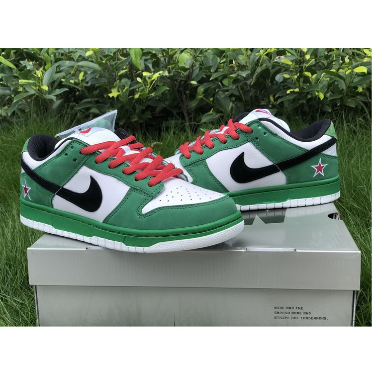 Nike SB Dunk Low Sneakers - DopestKickz