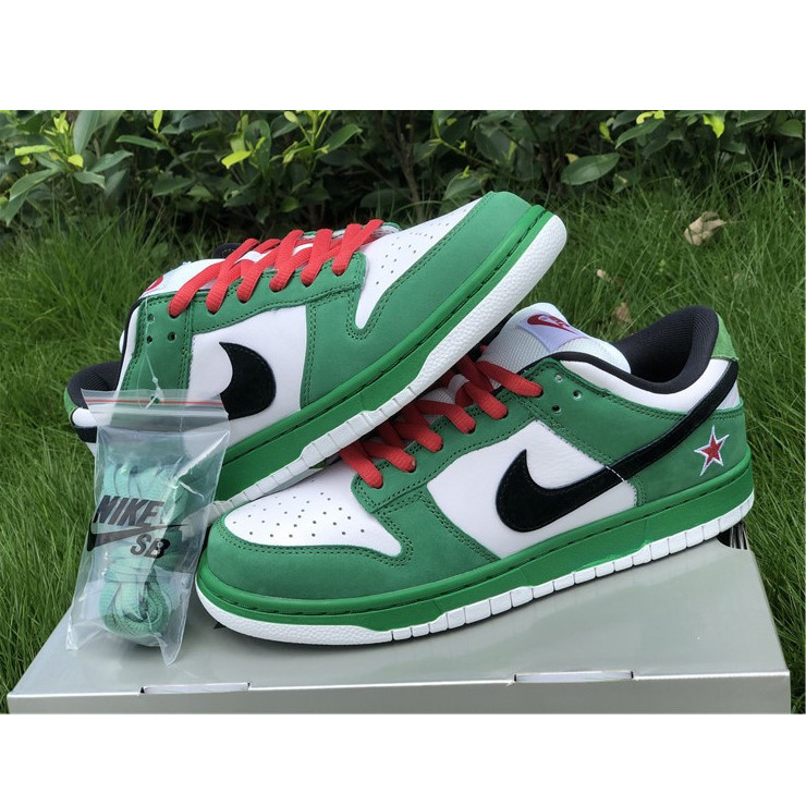 Nike SB Dunk Low Sneakers - DopestKickz