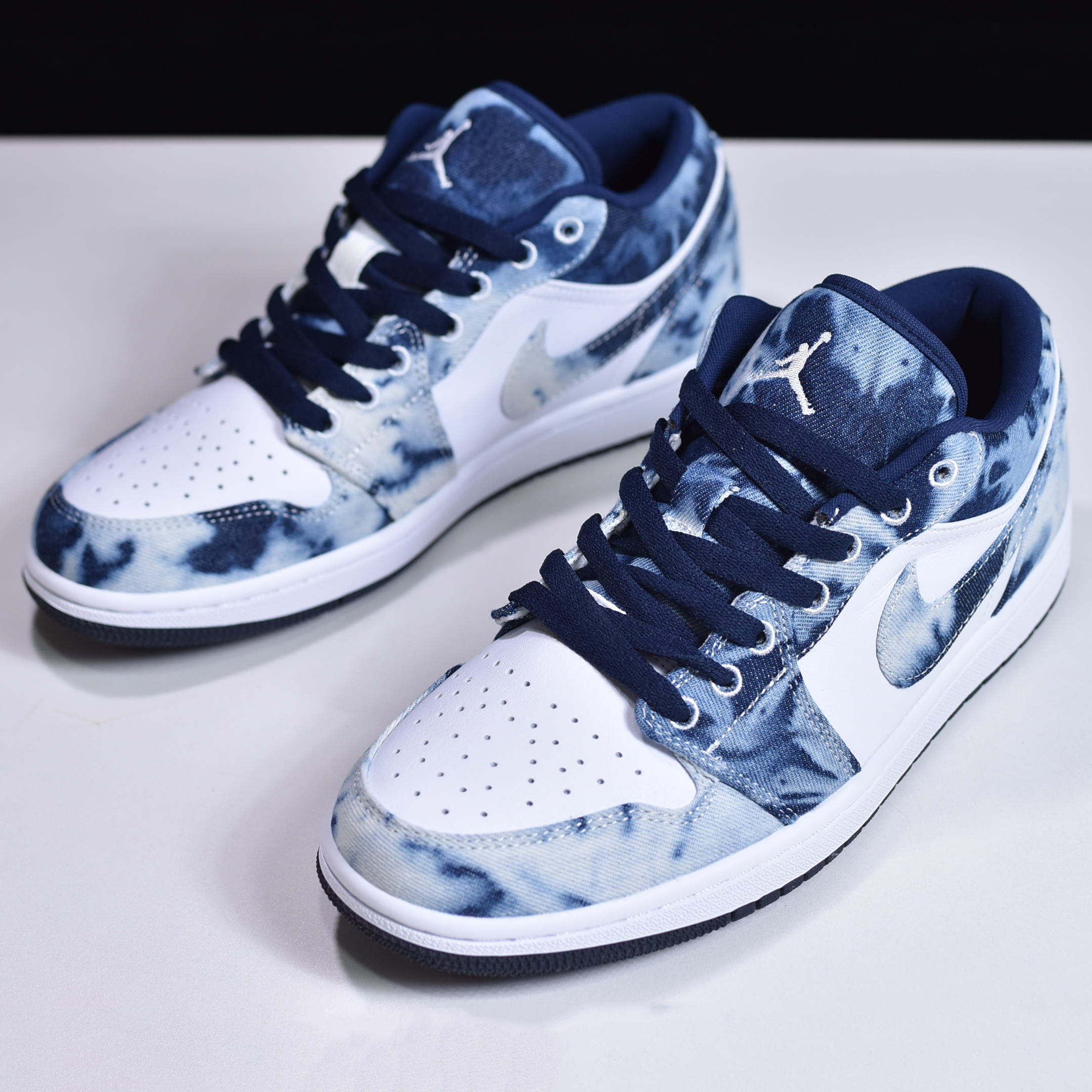 Jordan AJ1 Low "Washed Denim"   - DopestKickz