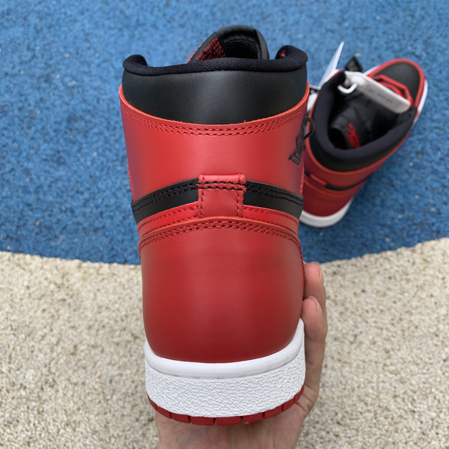 Jordan AJ1 Hi '85 Varsity Red - DopestKickz