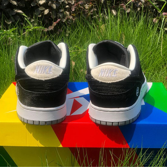 Medicom Toy X Nike SB Dunk Low BE@RBRICK - DopestKickz