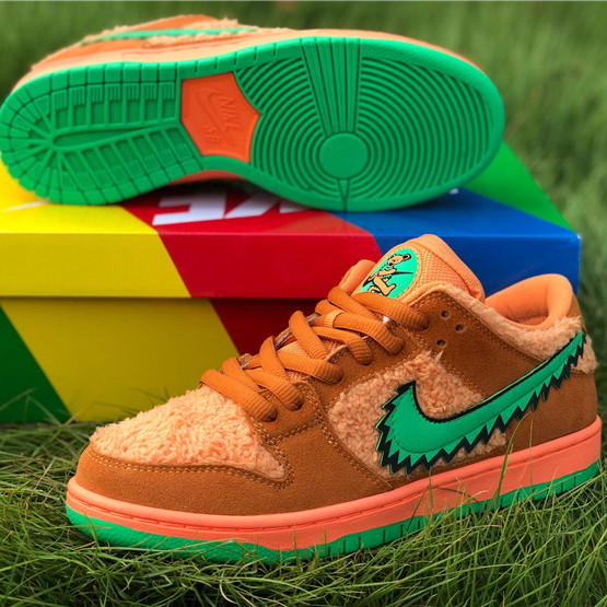 Grateful Dead X Nike SB Dunk Low "Orange Bear" - DopestKickz