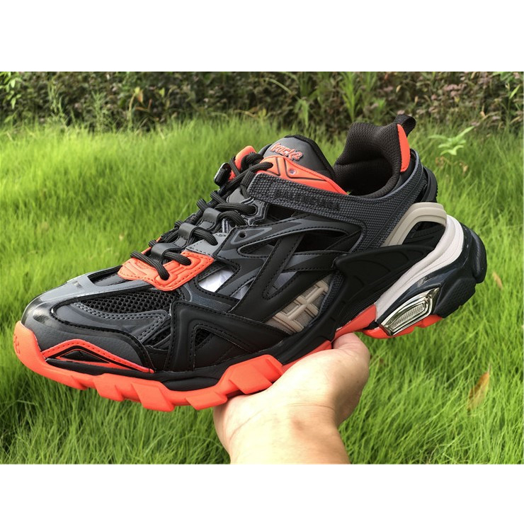 Balenciaga Track.2 Sneakers - DopestKickz