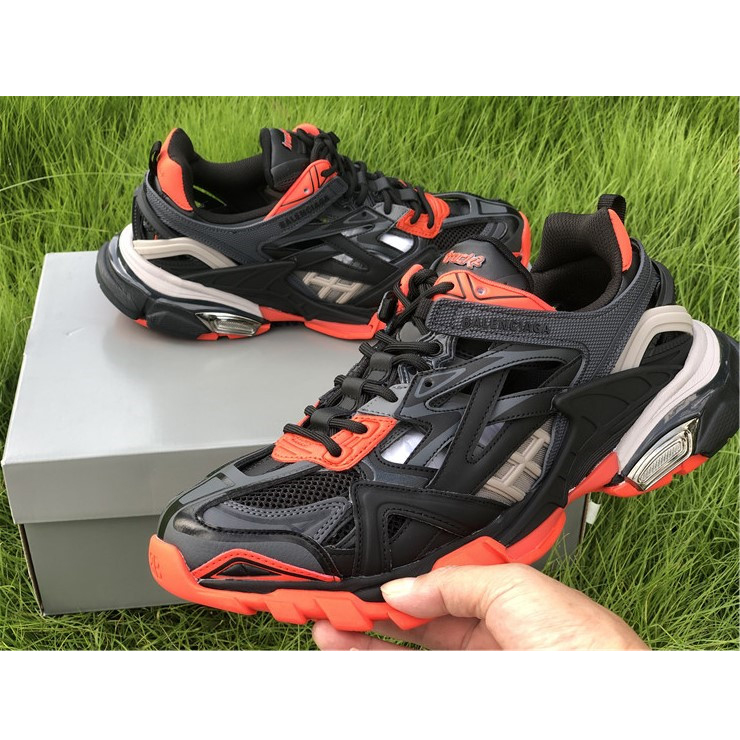 Balenciaga Track.2 Sneakers - DopestKickz