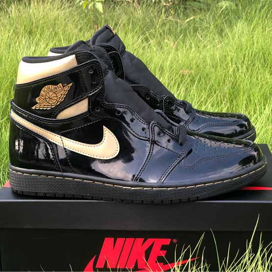 Jordan AJ1 High OG "Black Gold" - DopestKickz