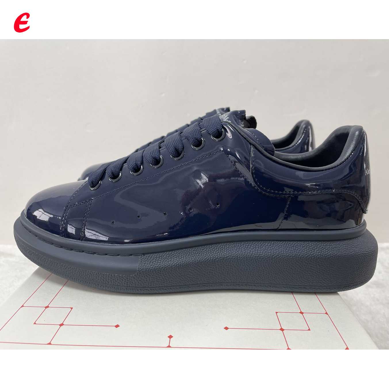 Alexander Mcqueen  Sneakers  - DopestKickz