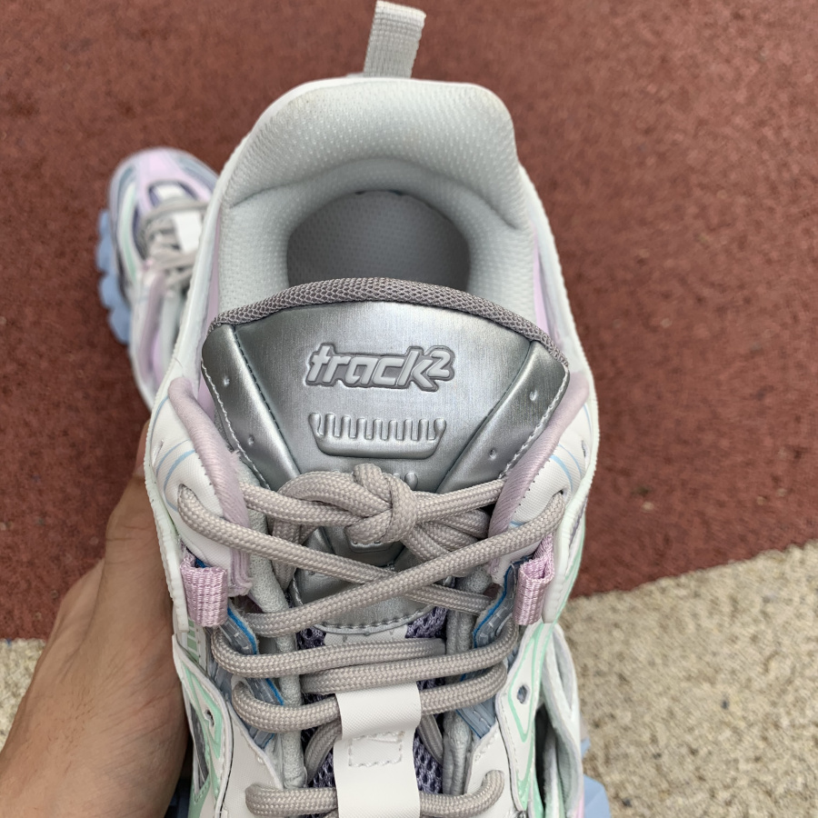 Balenciaga Track Runner 2.0 - DopestKickz
