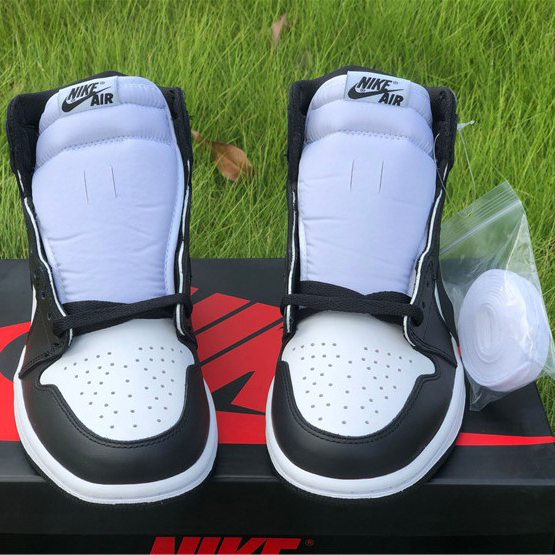 Jordan AJ1 High OG WMNS “Panda” - DopestKickz
