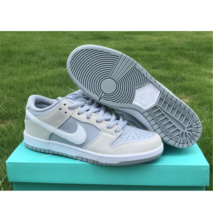 Nike Sb Dunk Low Trd White Summit Wolf Grey AR0778-110 - DopestKickz