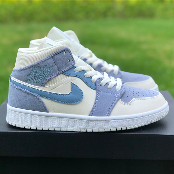 Jordan AJ1 Mid DA4666-100  - DopestKickz