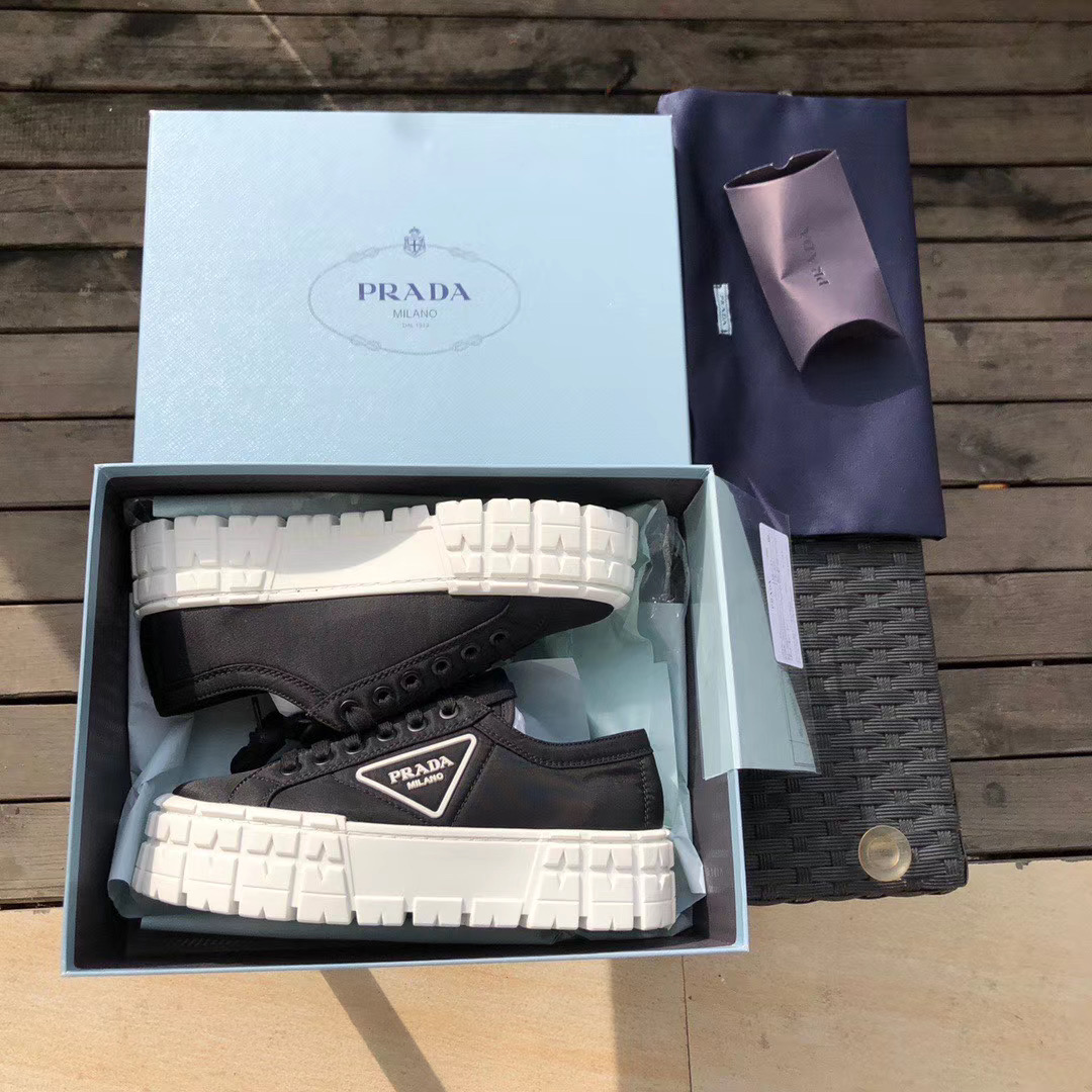 Prada Triangular Logo Plaque Sneakers - DopestKickz