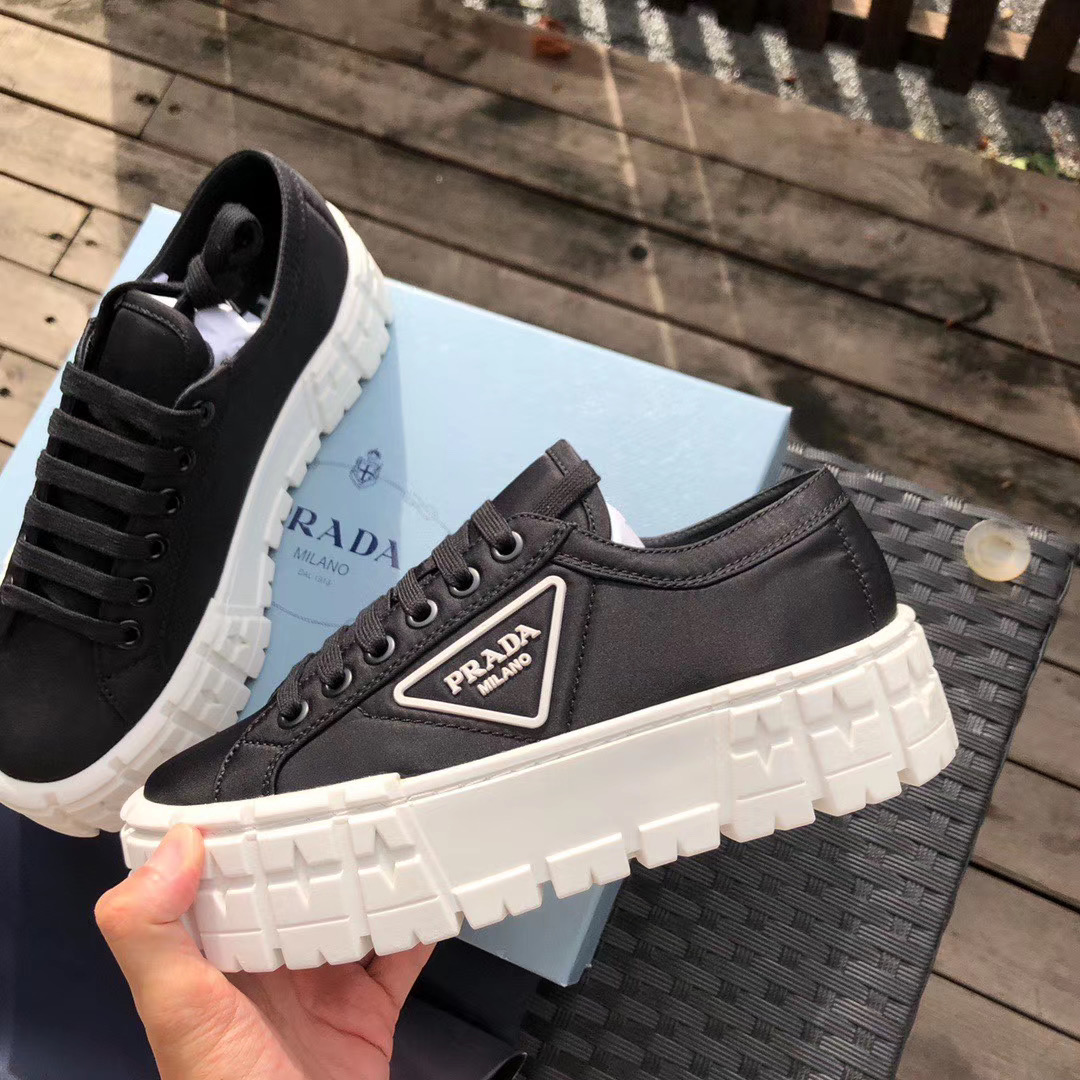 Prada Triangular Logo Plaque Sneakers - DopestKickz
