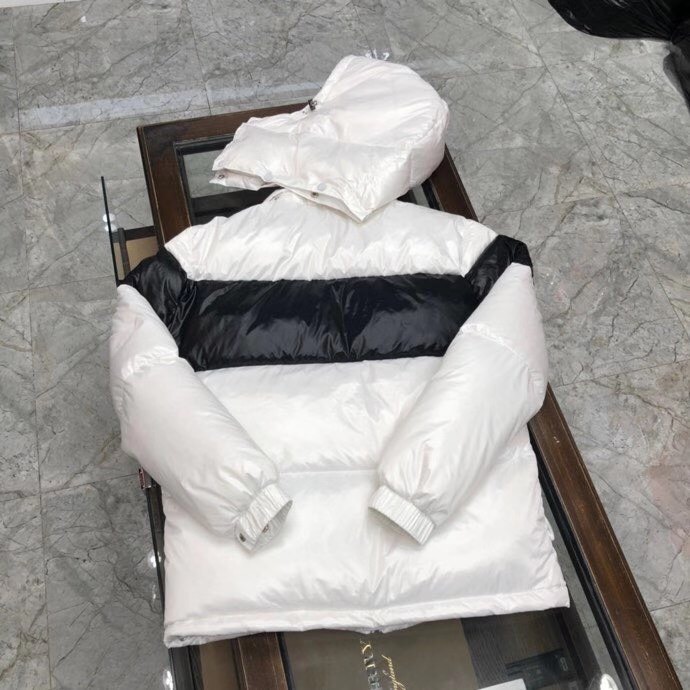 Moncler Logo Patch Padded Jacket - DopestKickz