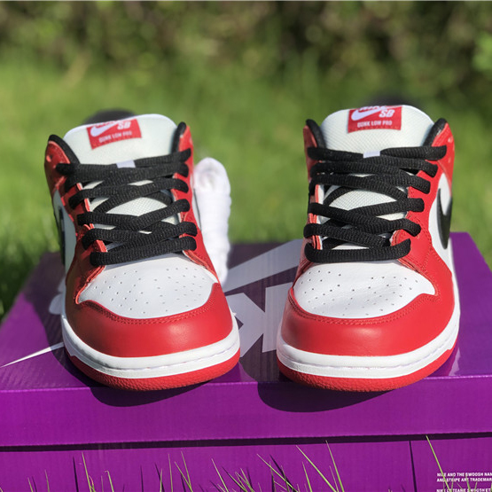 Nike SB Dunk Low J-Pack Chicago - DopestKickz