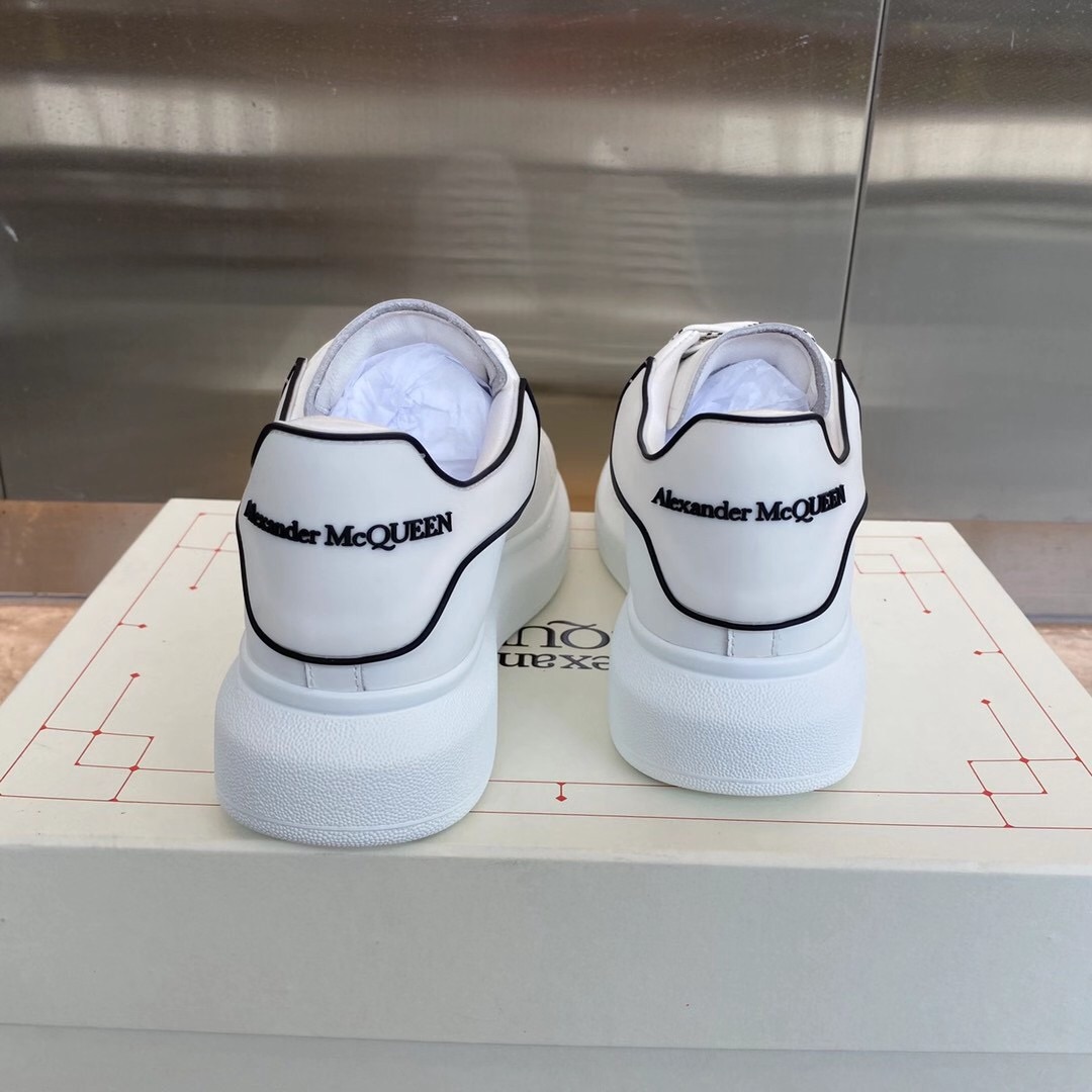 Alexander Mqueen Raised-Sole Low-Top Leather Trainers - DopestKickz