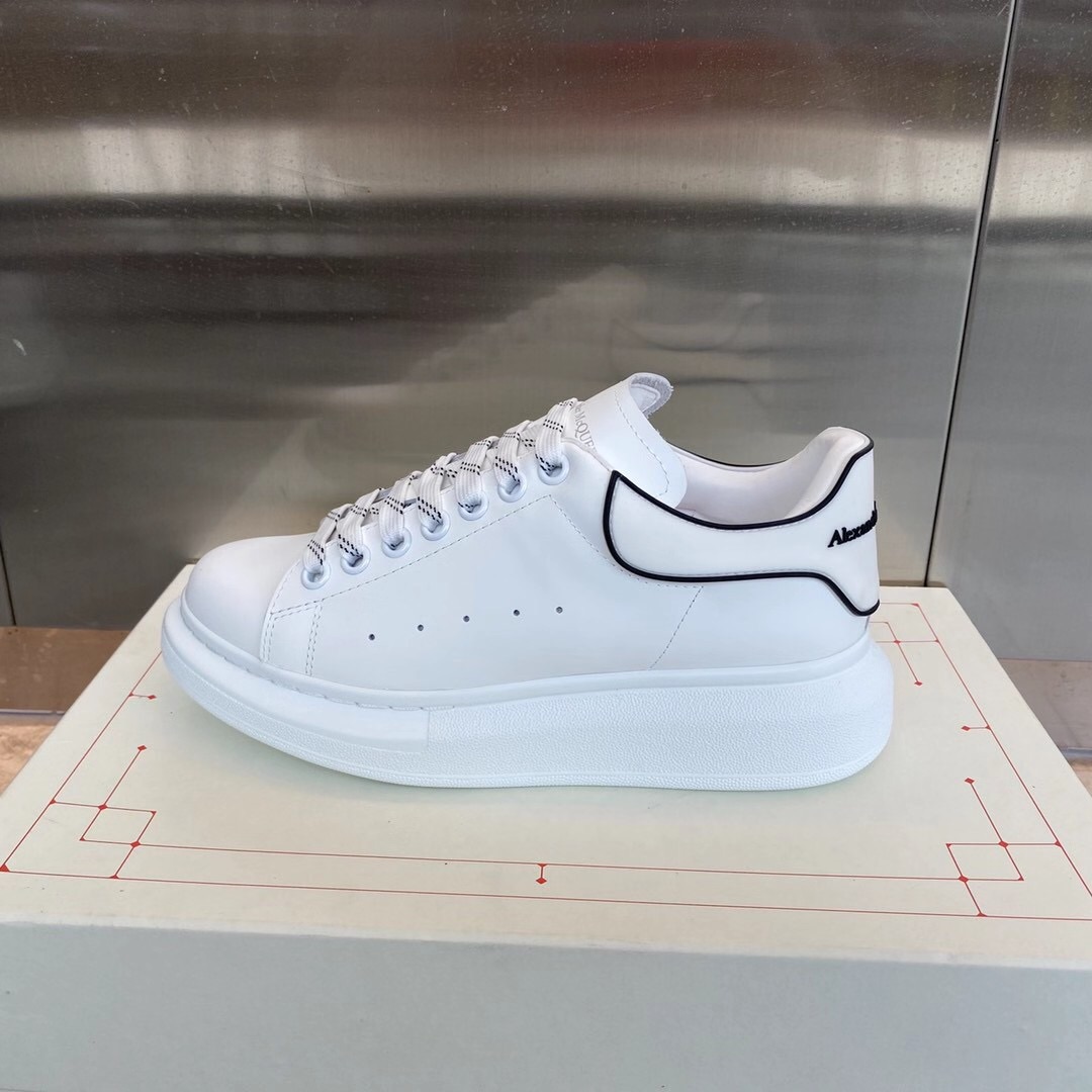 Alexander Mqueen Raised-Sole Low-Top Leather Trainers - DopestKickz