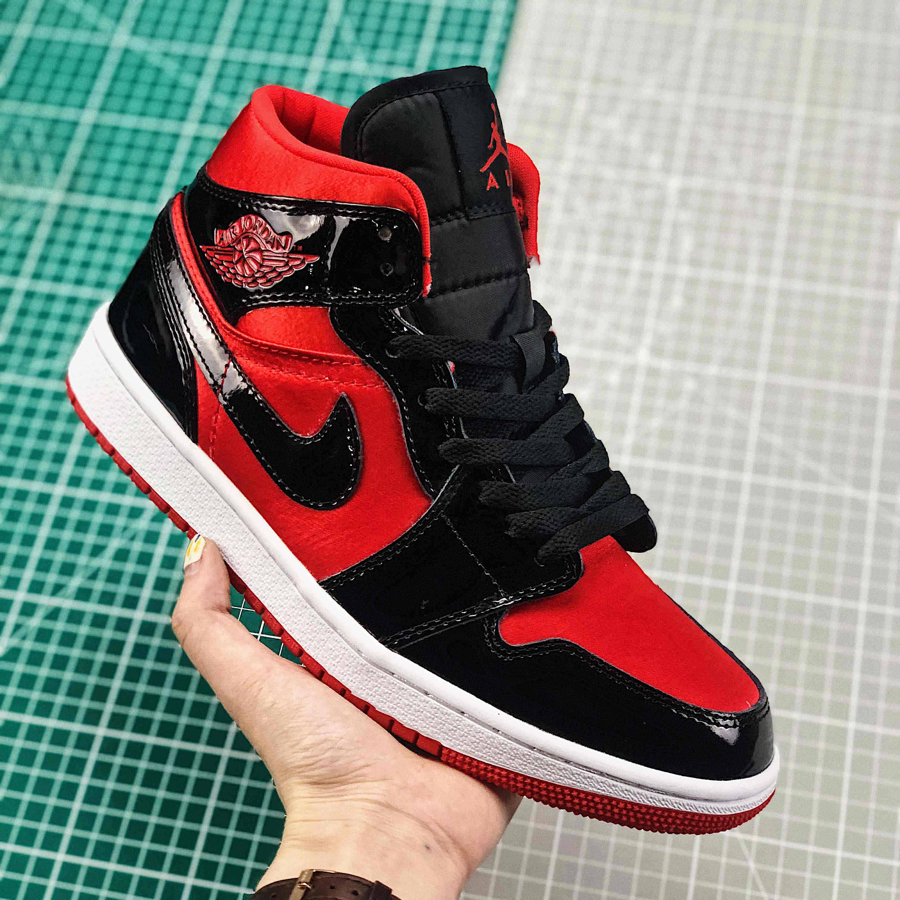 Jordan Air 1 Mid Black/Hot Punch BQ6472-600  - DopestKickz