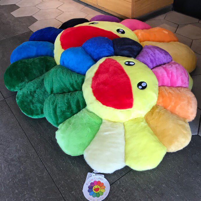 Takashi Murakami Smile On Rainbow Flower Plush Toys （Small / 60cm） - DopestKickz