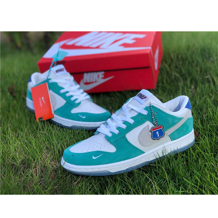 Nike Kasina Dunk Low CZ6501-101 - DopestKickz