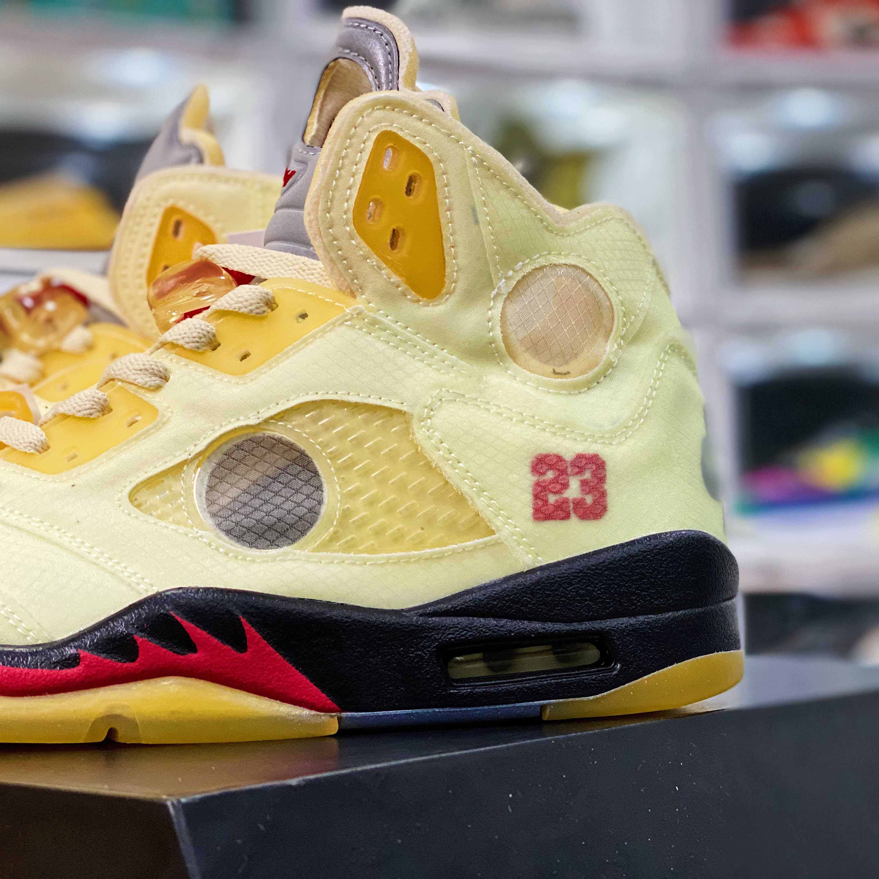 Jordan Air Retro 5 Sail OW DH8565-100 - DopestKickz