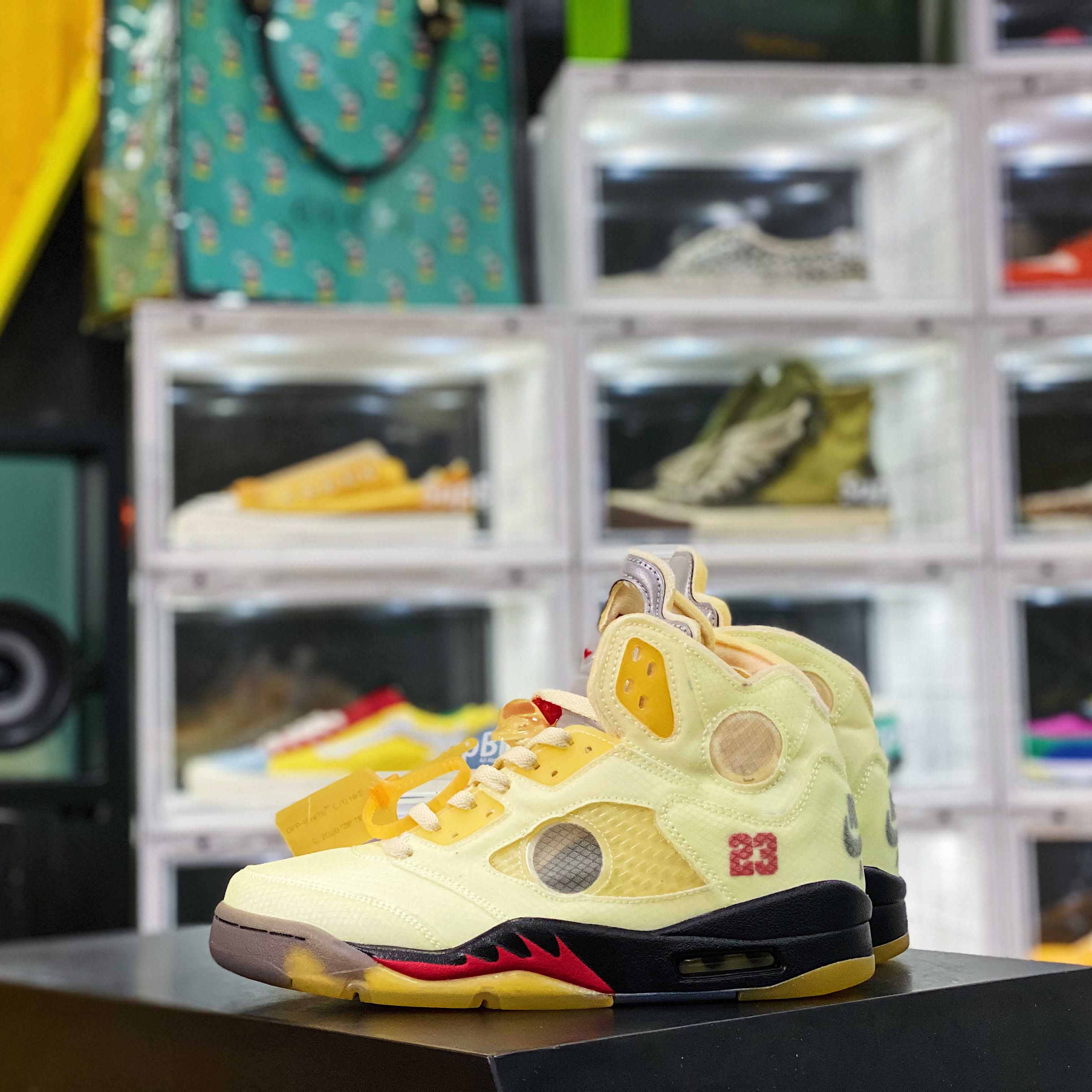 Jordan Air Retro 5 Sail OW DH8565-100 - DopestKickz