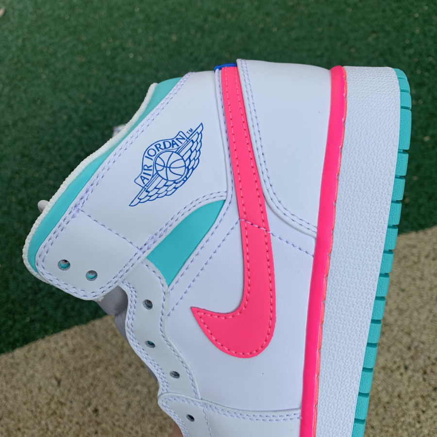 Jordan  Air 1 Mid Digital Pink 555112-102 - DopestKickz