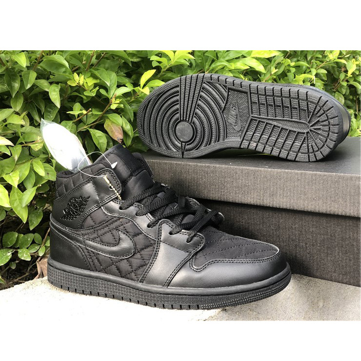 Jordan Air 1 Mid Black Quilted DB6078-001 - DopestKickz