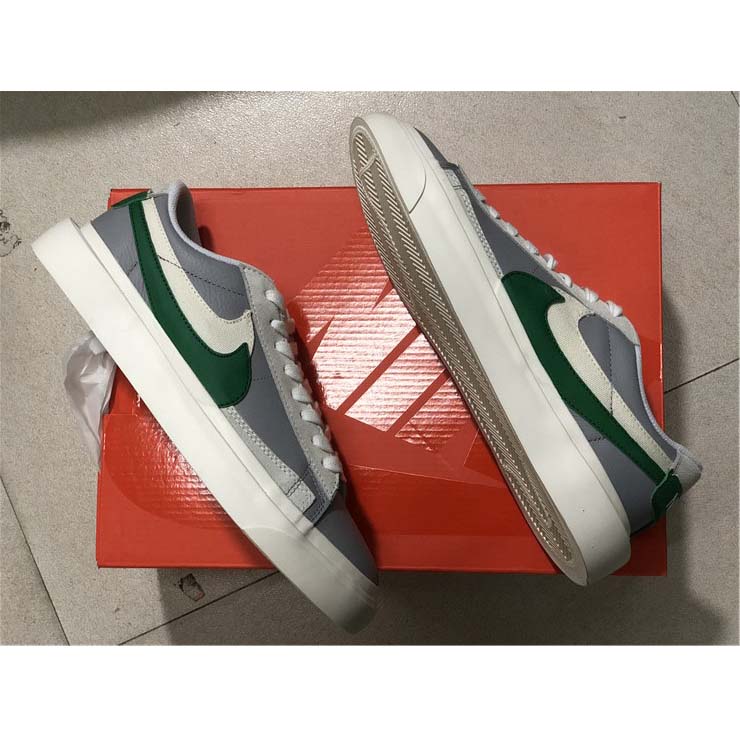 Nike Low Pioneer Canvas Casual Sneaker - DopestKickz