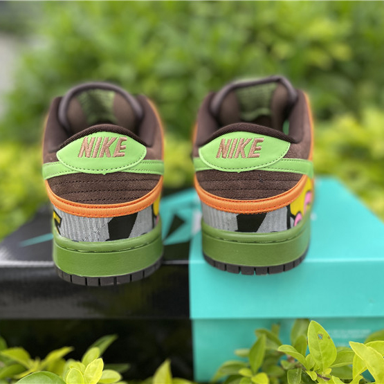 Nike SB Dunk Low 'De La Soul' 789841 332 - DopestKickz