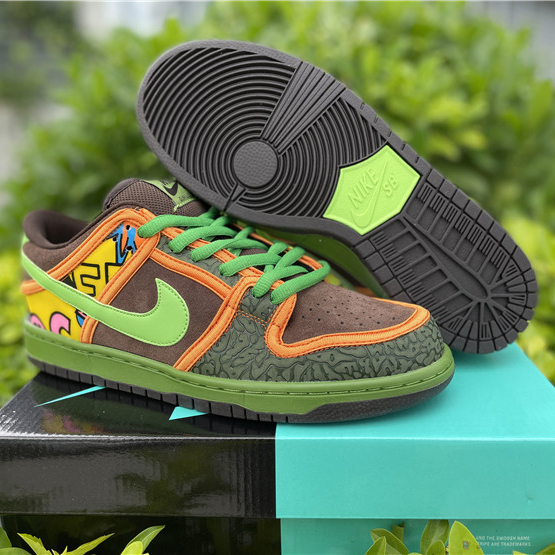 Nike SB Dunk Low 'De La Soul' 789841 332 - DopestKickz