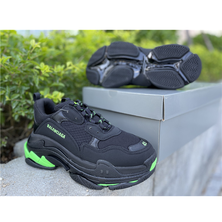 Balenciaga Triple S Sneaker - DopestKickz