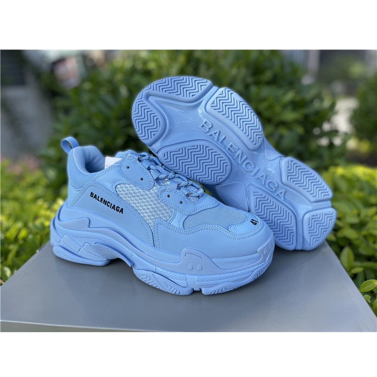 Balenciaga Triple S Sneaker - DopestKickz