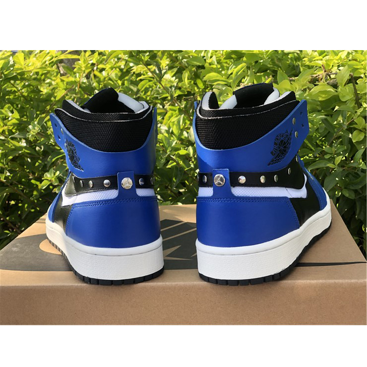 Jordan Air 1 Zoom CMFT Sisterhood CZ1360-401 - DopestKickz