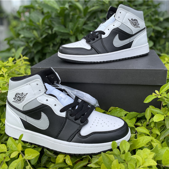 Jordan Air 1 High OG Sneakers - DopestKickz