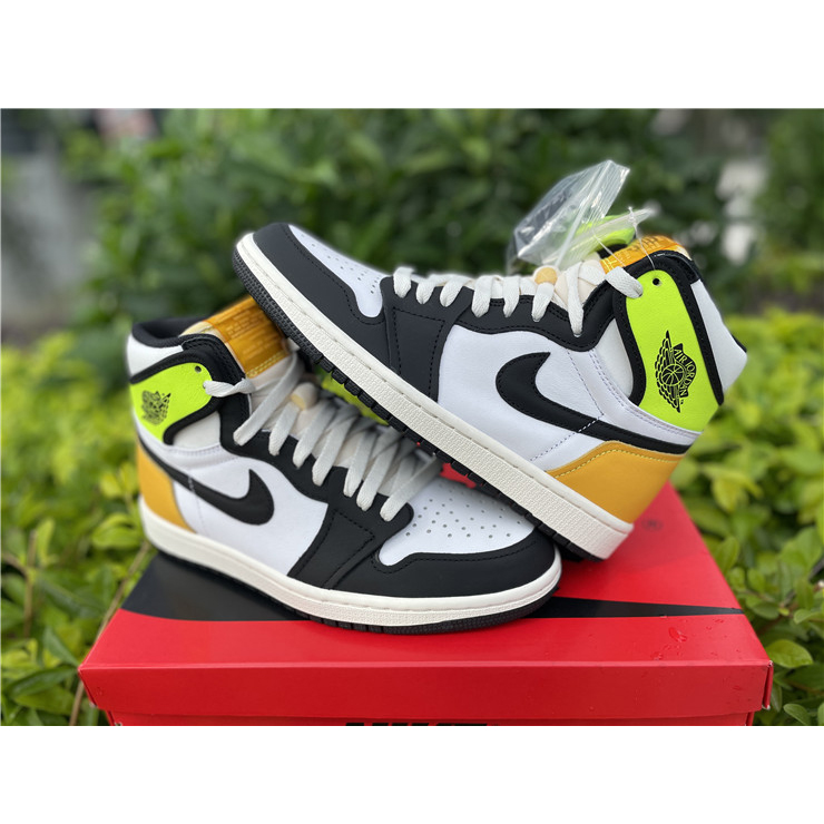 Jordan Air 1 High OG Volt Gold Sail 555088-118 - DopestKickz