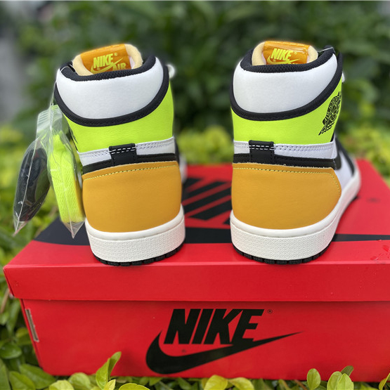 Jordan Air 1 High OG Volt Gold Sail 555088-118 - DopestKickz