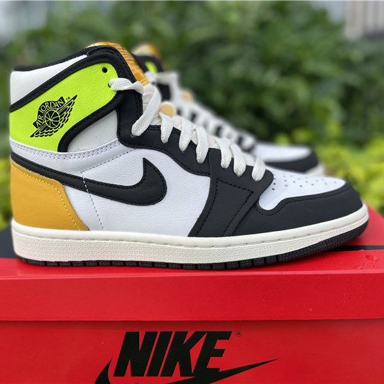 Jordan Air 1 High OG Volt Gold Sail 555088-118 - DopestKickz