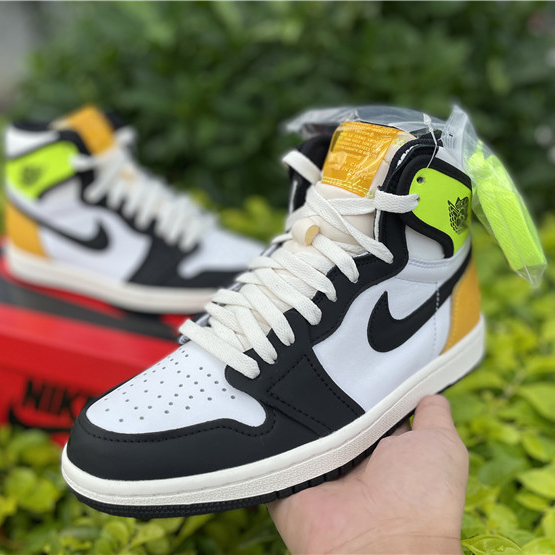 Jordan Air 1 High OG Volt Gold Sail 555088-118 - DopestKickz
