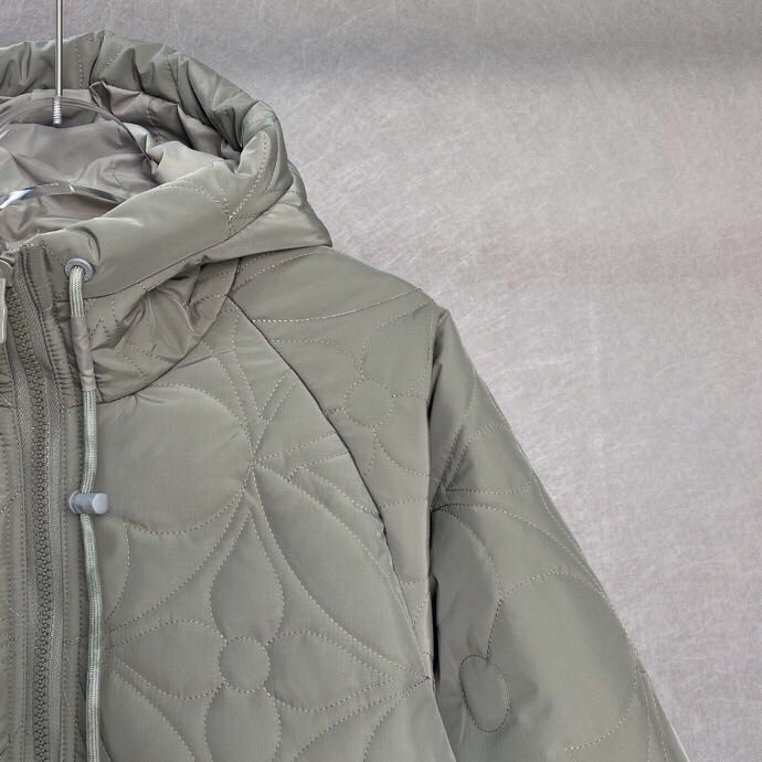 Louis Vuitton Monogram Puffer Jacket - DopestKickz