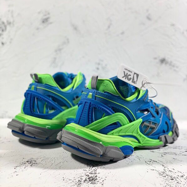 Balenciaga Track.2 Sneakers - DopestKickz