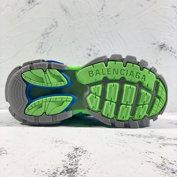 Balenciaga Track.2 Sneakers - DopestKickz