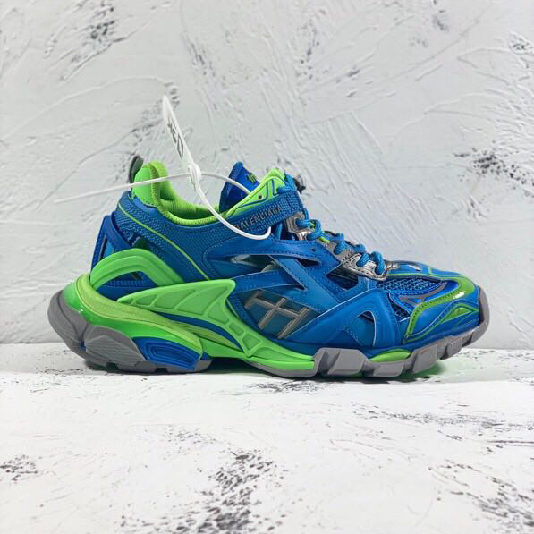 Balenciaga Track.2 Sneakers - DopestKickz