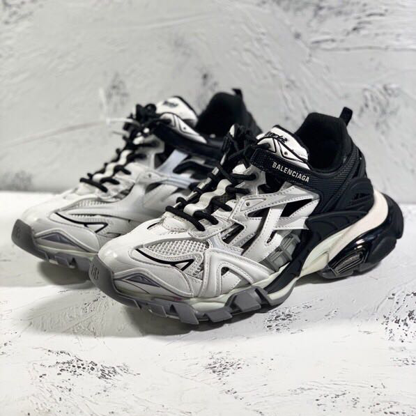 Balenciaga Track.2 Sneakers - DopestKickz