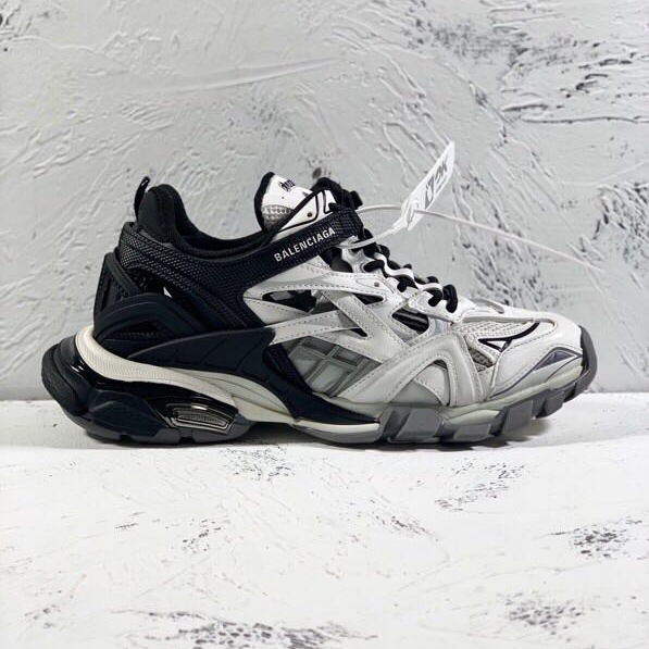 Balenciaga Track.2 Sneakers - DopestKickz