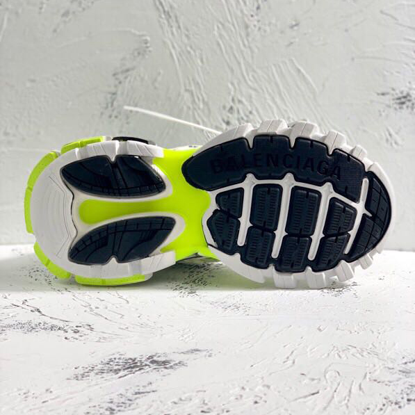 Balenciaga Track.2 Sneakers - DopestKickz