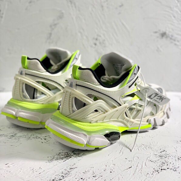Balenciaga Track.2 Sneakers - DopestKickz