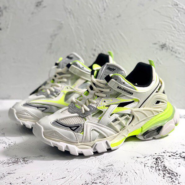 Balenciaga Track.2 Sneakers - DopestKickz
