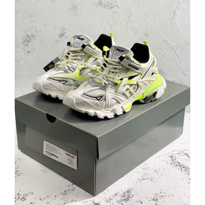 Balenciaga Track.2 Sneakers - DopestKickz