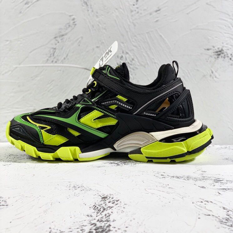 Balenciaga Track.2 Sneakers - DopestKickz
